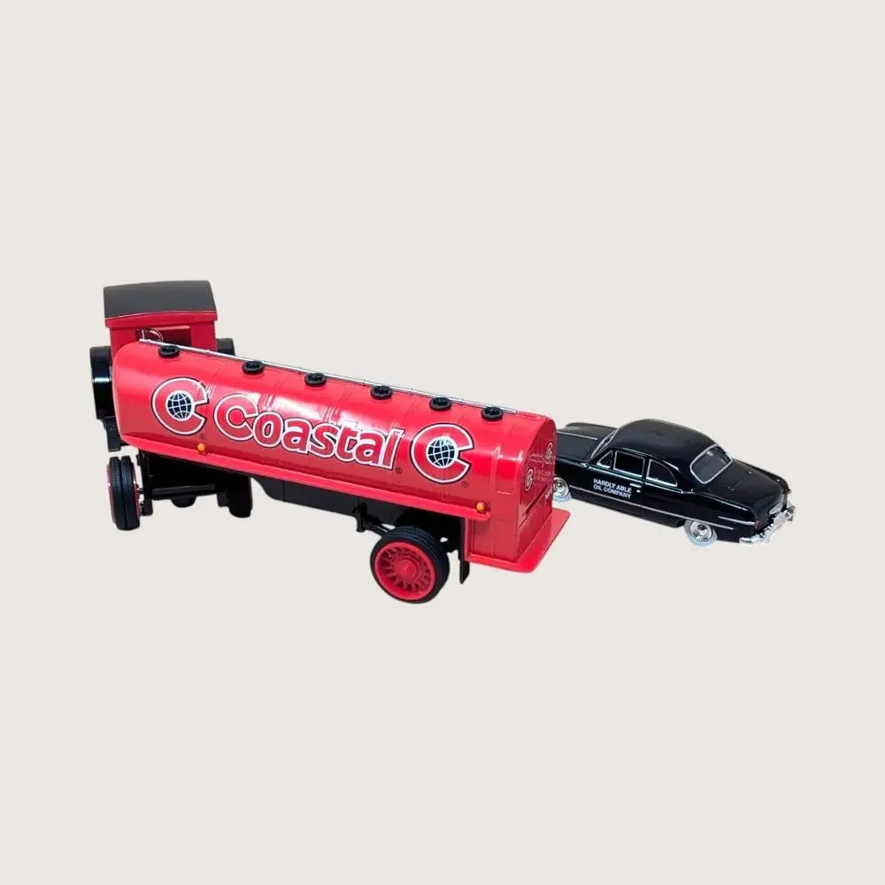 2000 ERTL Coastal 1920 Pierce Arrow Tanker & 1949 Ford Coupe Set